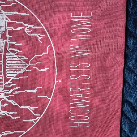 Harry Potter Bioworld "Hogwarts Is My Home" Tote Bag, New With Tags - Picture 14 of 16